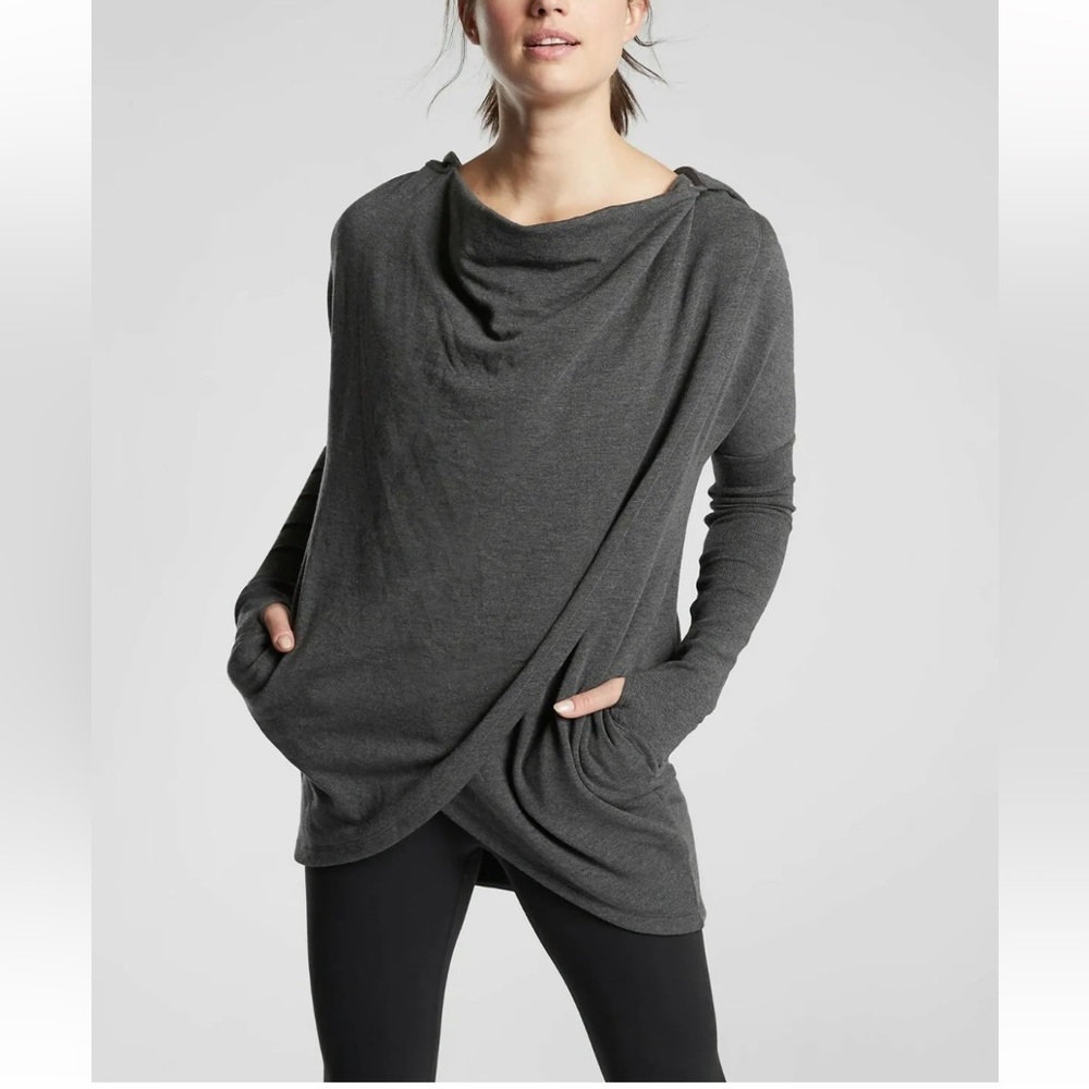 Athleta Purana Charcoal Gray Wrap Sweatshirt Top Thumb-holes Hooded L